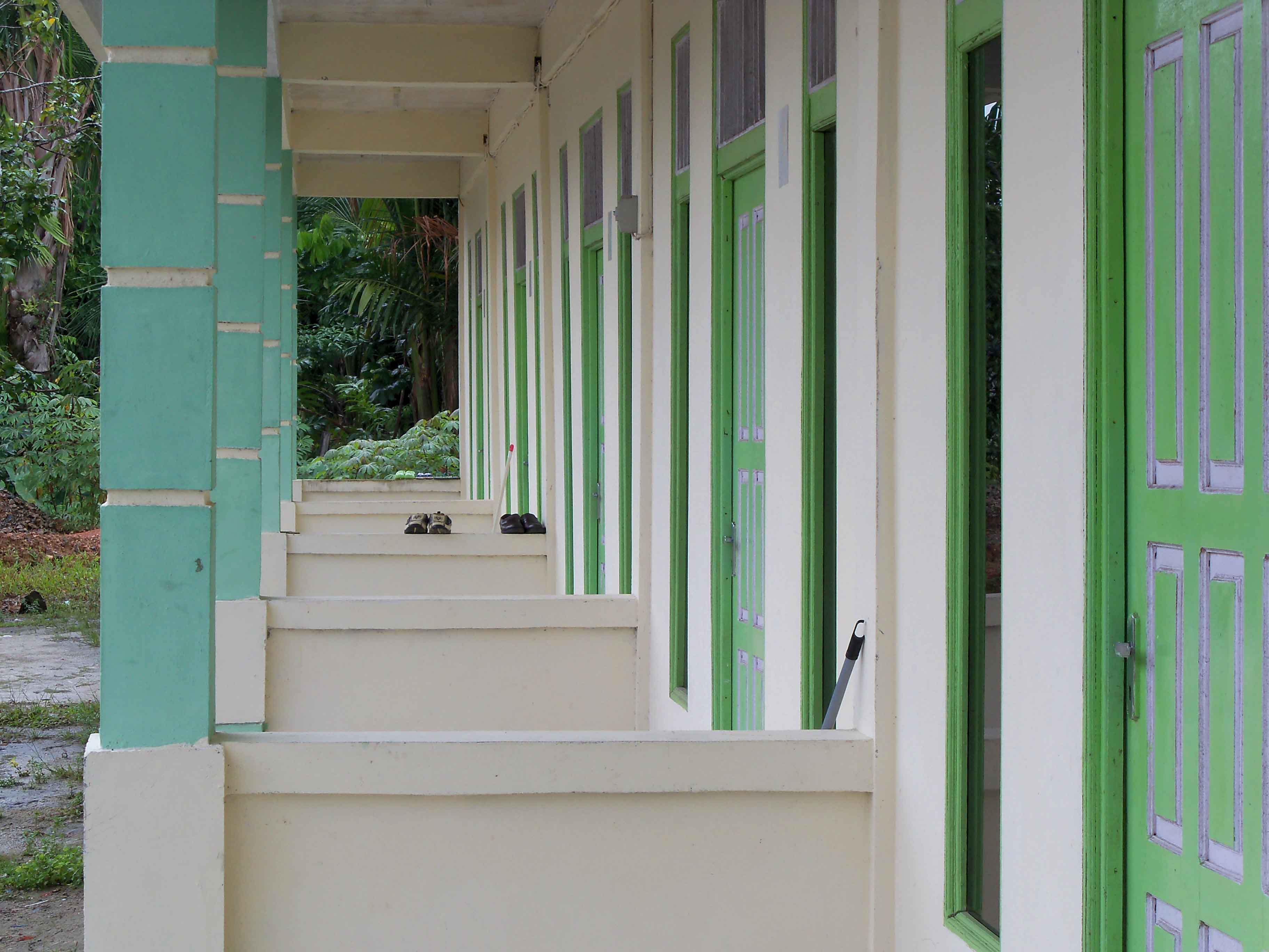   daftar homestay  guesthouse AC under 200K singkawang  NonaSunda